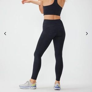 Outdoor voices leggings